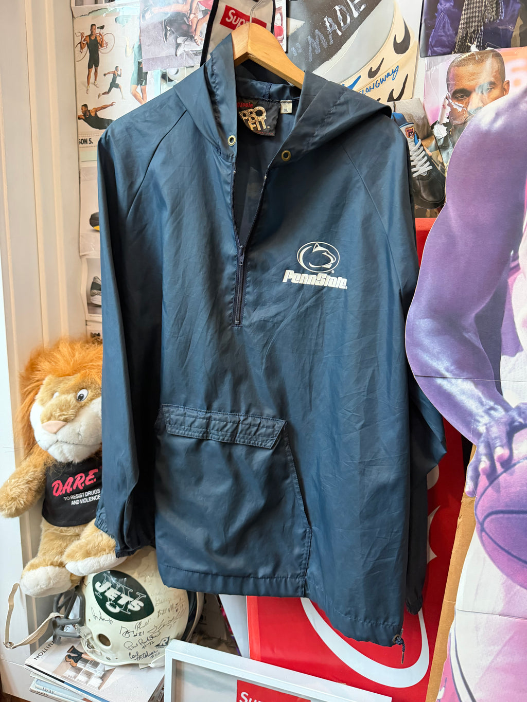 Vintage Penn state wind breaker
