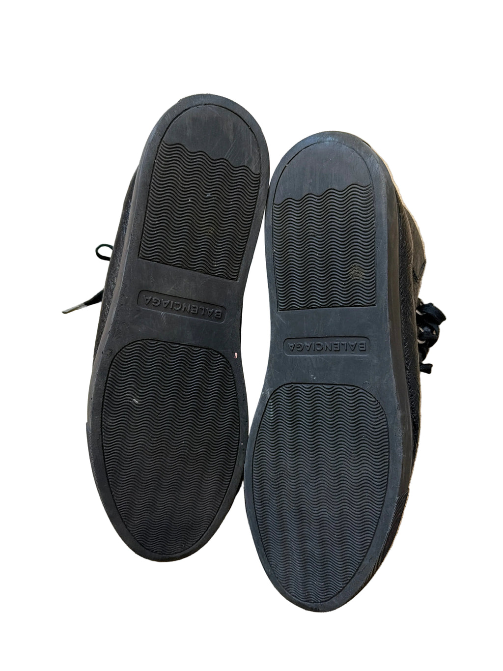 Aera Balenciaga