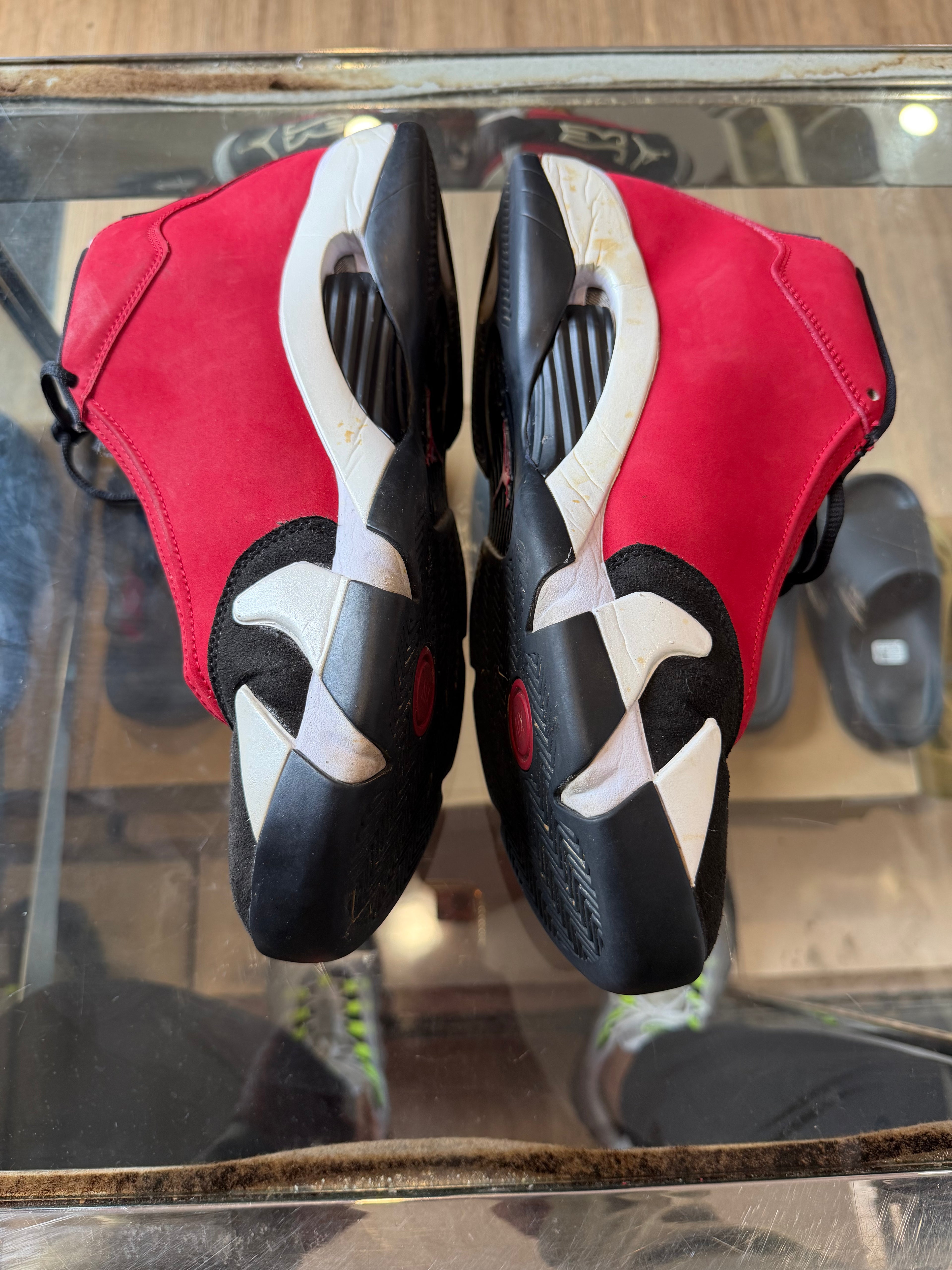 AJ 14 Gym red