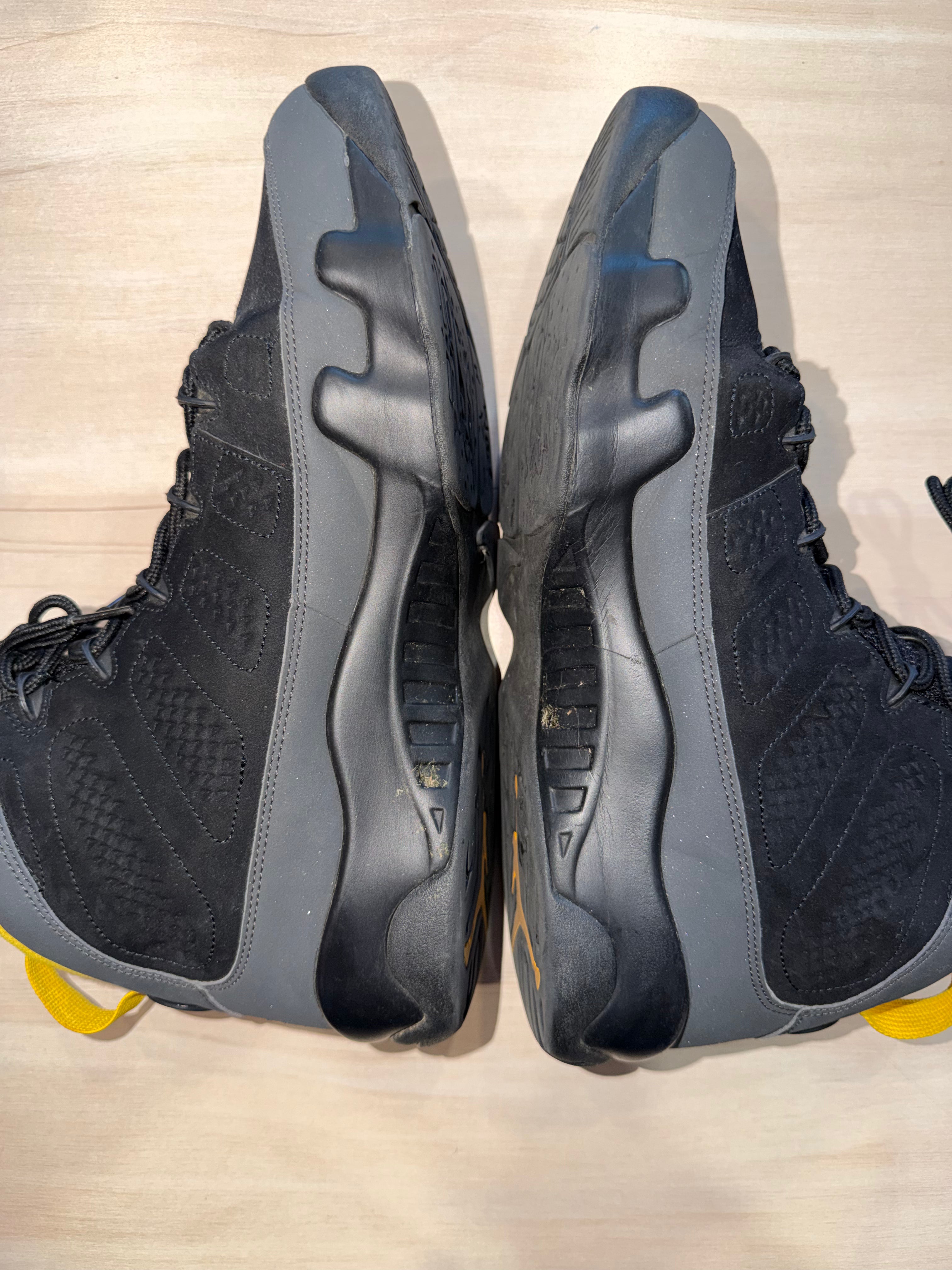 Air Jordan 9 “Dark Charcoal University Gold”