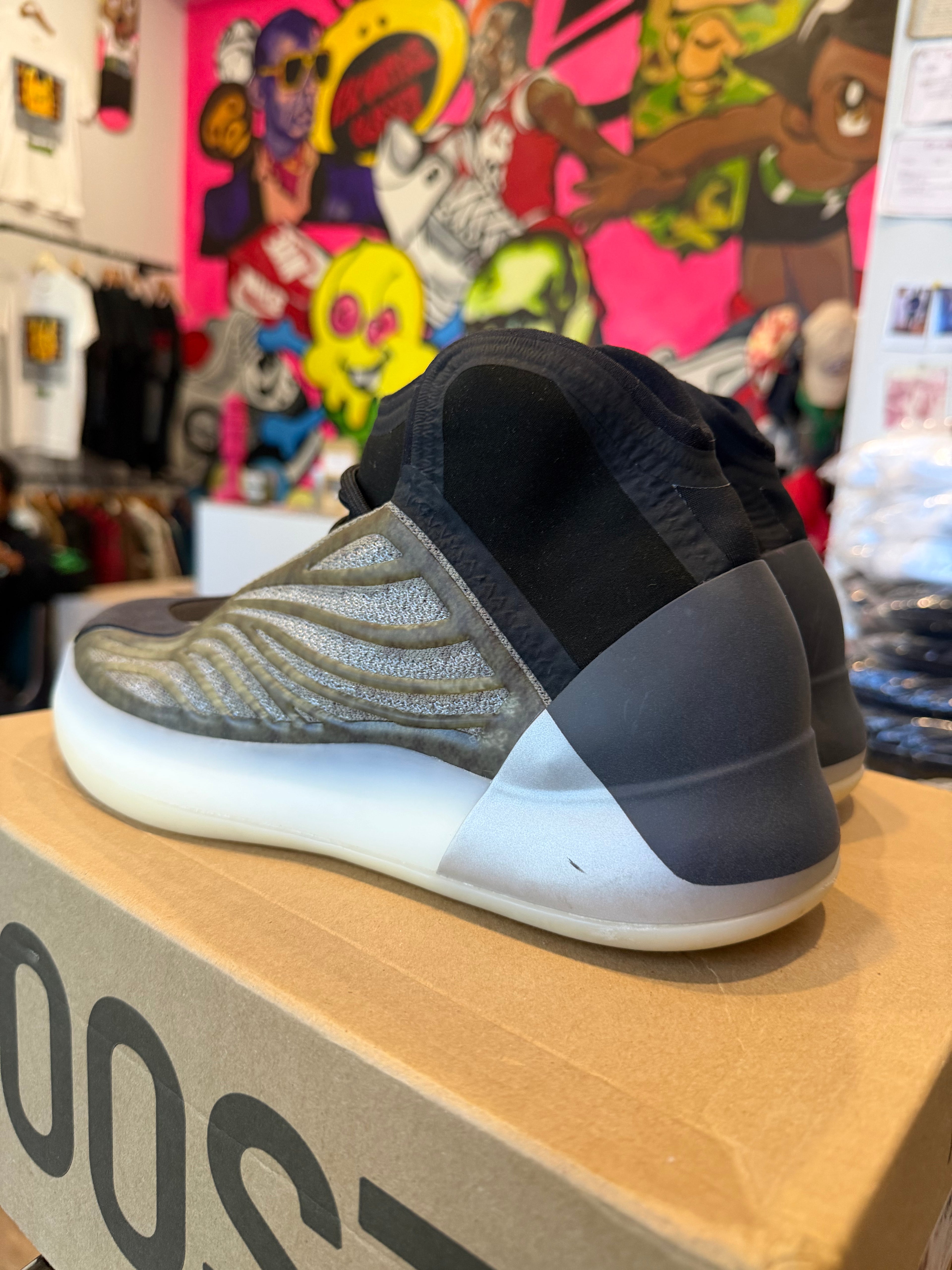 Yeezy QNTM
